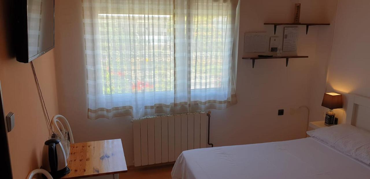 Apartments And Rooms Ivana Krk Town Exterior photo